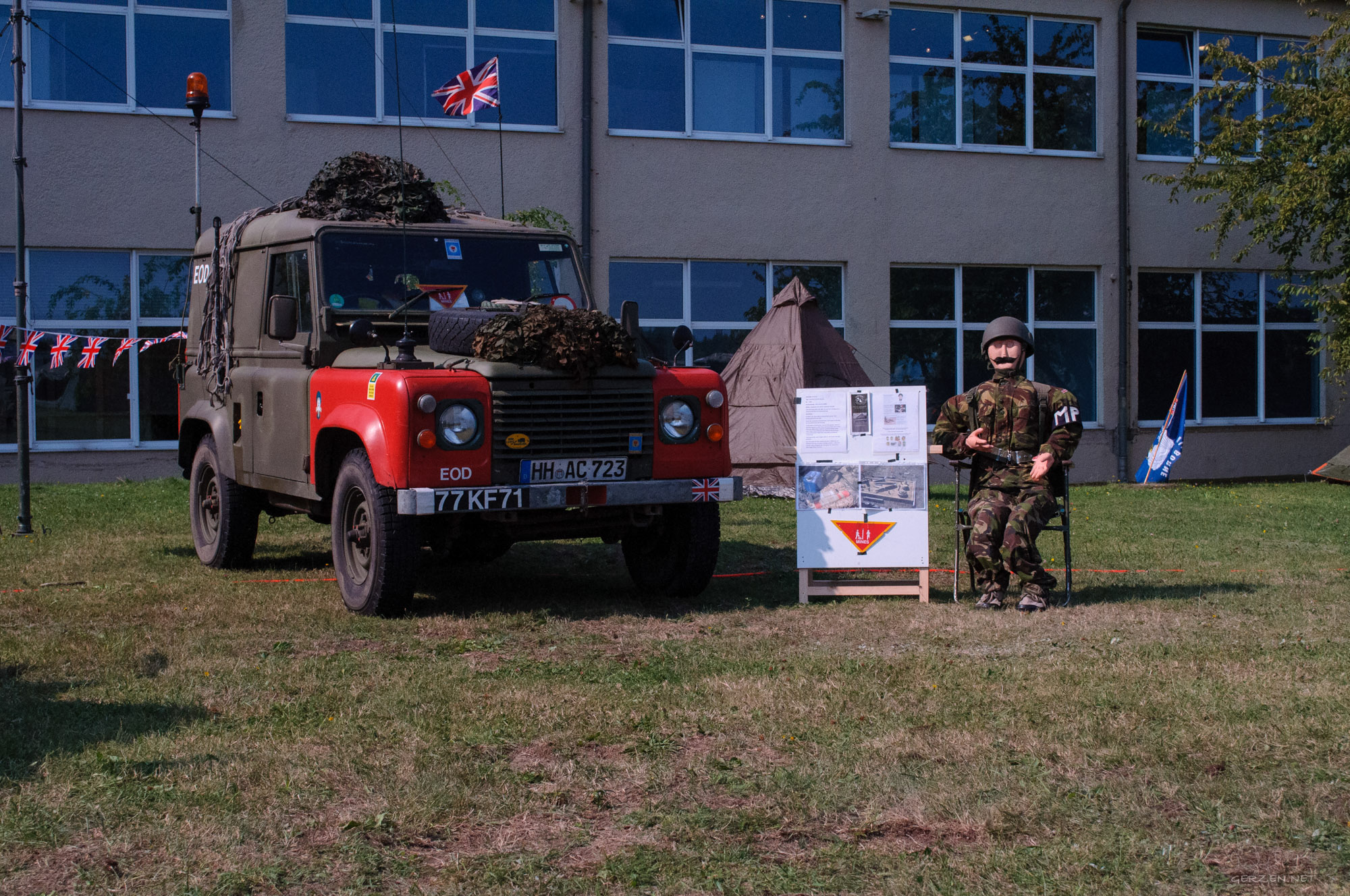 Land Rover XD (Tactical Utility Light/Utility Medium)