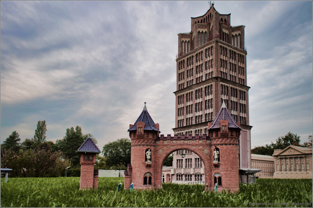 Cover Image for Borsigtower and Borsiggate